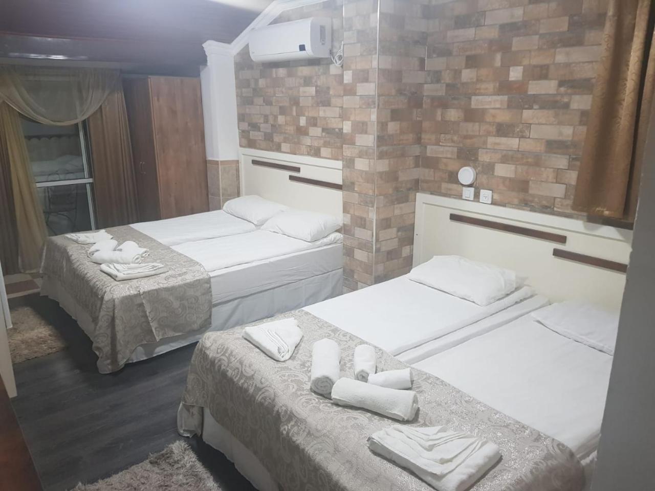 Alaska Inn Hotel Metula ภายนอก รูปภาพ