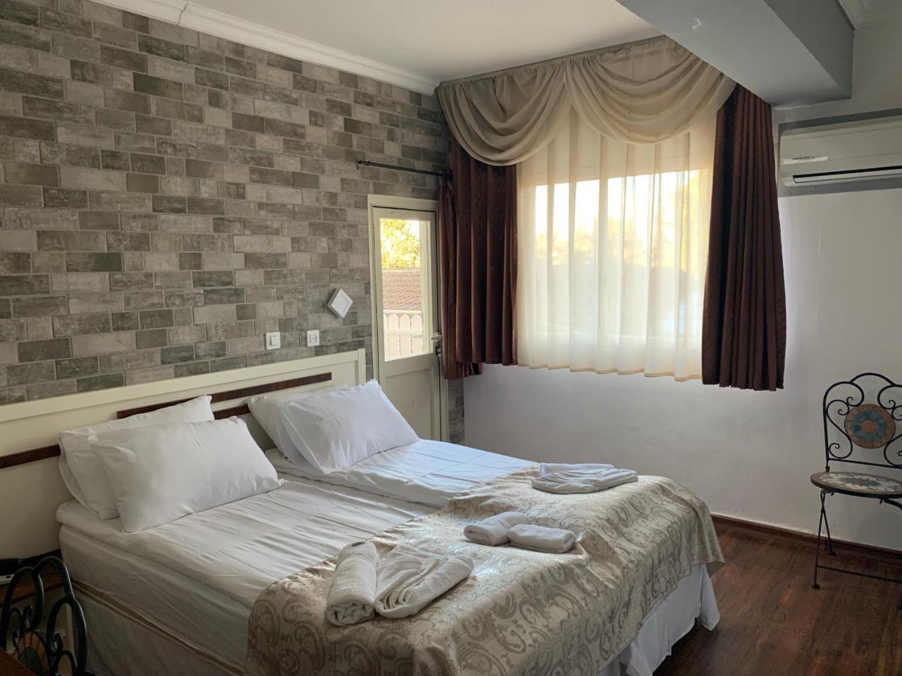 Alaska Inn Hotel Metula ภายนอก รูปภาพ